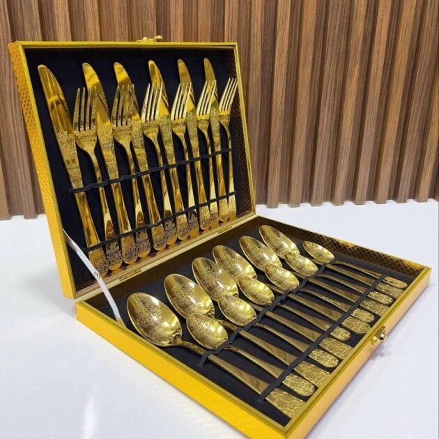 طقم ملاعق وسكاكين ذهبي فاخر ✨ لمسة ملكية على مائدتك - مع العلبة